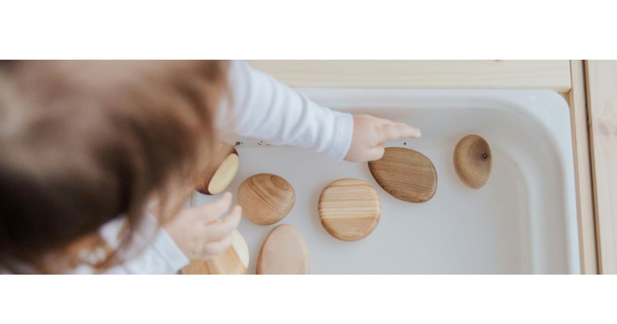 Best Fine Motor Skill Activities for Toddlers (Simple & Effective)
