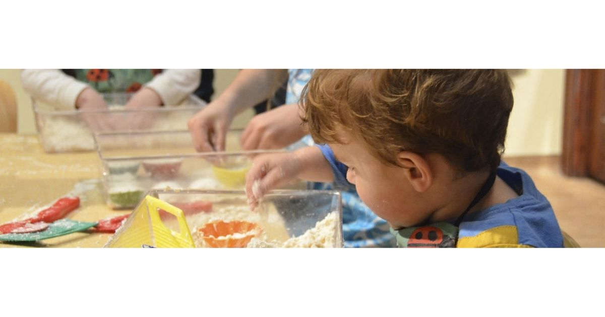 Easy Low-Mess Sensory Play Ideas for Toddlers at Home.